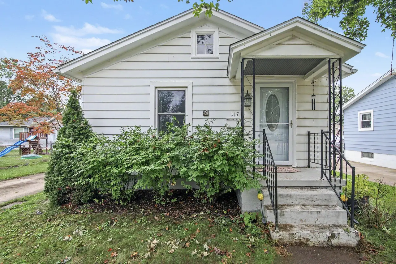 117 W Michigan Avenue, Milan, MI 48160