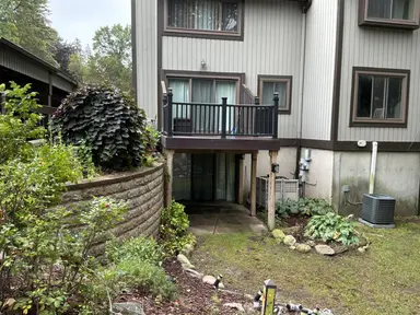 515 Victoria Square, Brighton, MI 48116 — photo 2