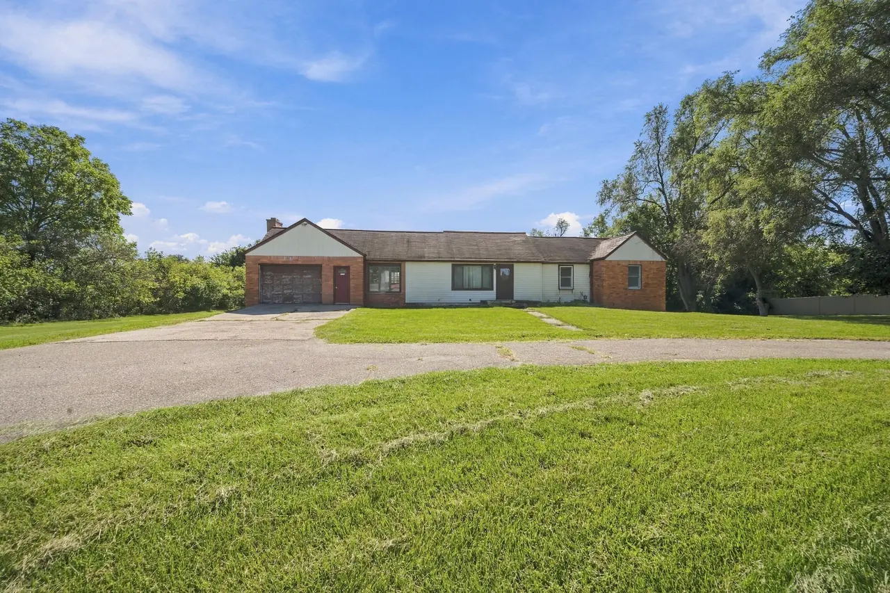 51265 Powell Road, Plymouth, MI 48170
