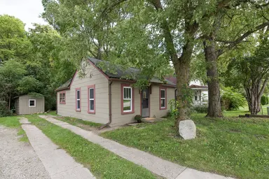 597 S Wagner Road, Ann Arbor, MI 48103 — photo 2