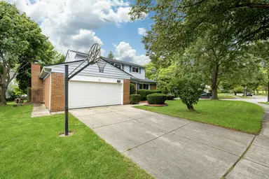 3375 Bluett Road, Ann Arbor, MI 48105 — photo 2