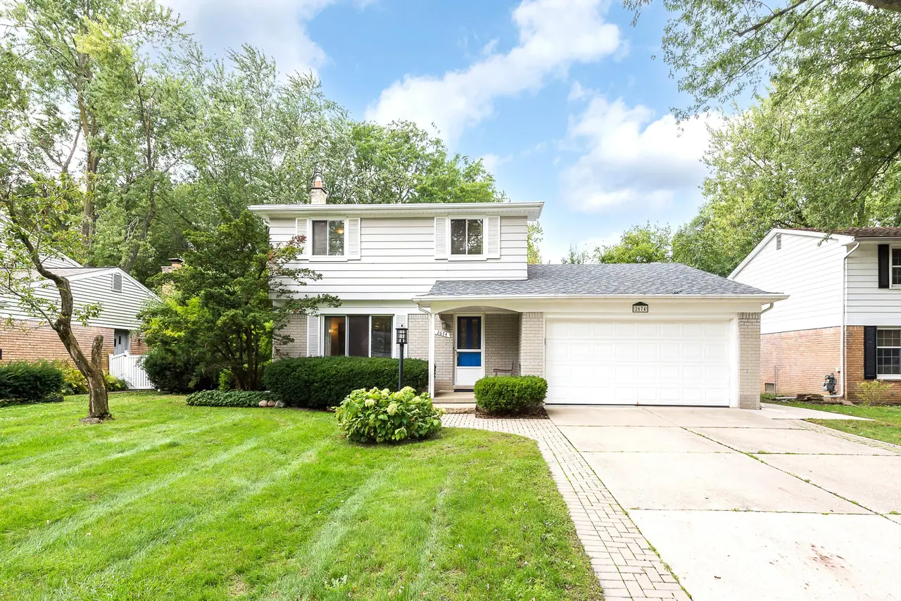 2674 Hawks Avenue, Ann Arbor, MI 48108