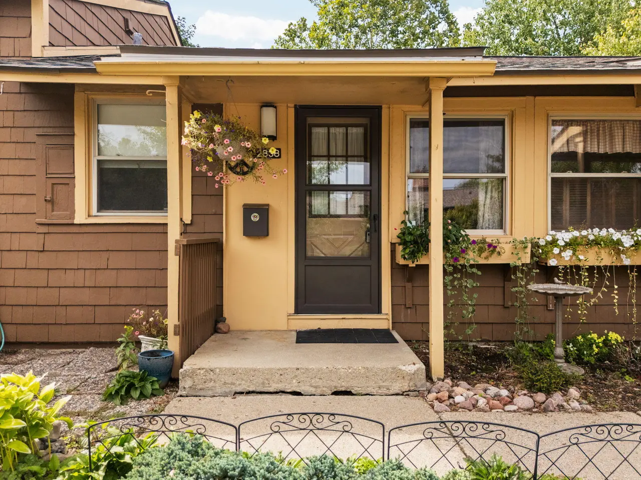 2838 Pittsfield Boulevard, Ann Arbor, MI 48104