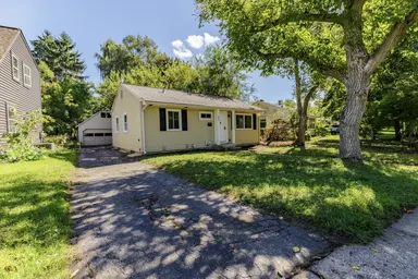 895 Starwick Drive, Ann Arbor, MI 48105 — photo 2
