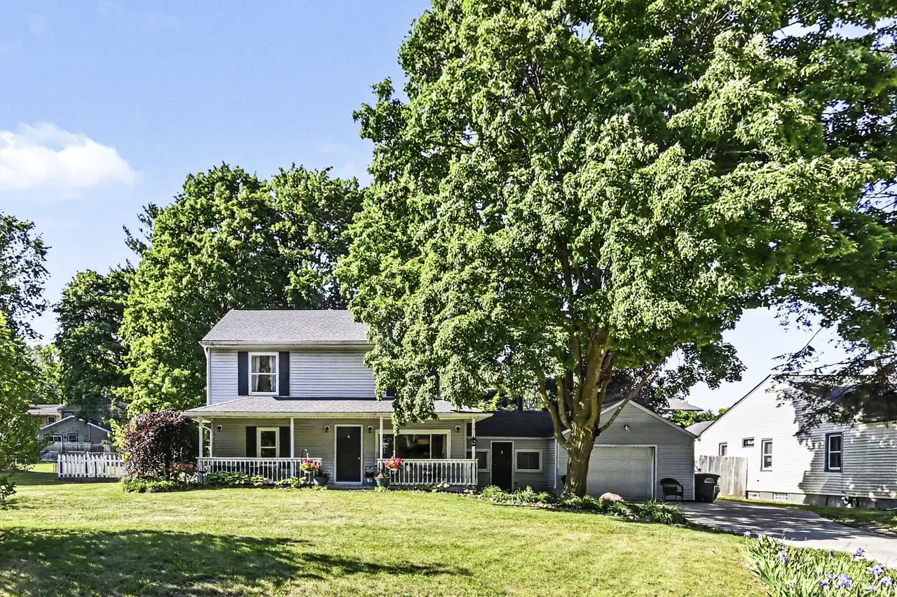46120 Sunset Street, Northville, MI 48167