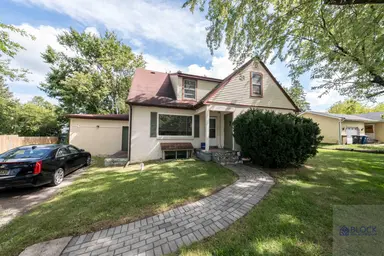 1860 N Maple Road, Ann Arbor, MI 48103 — photo 2