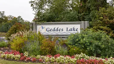 718 Peninsula Court, Ann Arbor, MI 48105 — photo 2
