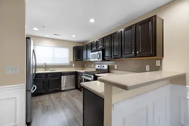 16992 Farmington Road 104, Livonia, MI 48154 — photo 5