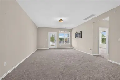 932 W Summerfield Glen Circle, Ann Arbor, MI 48103 — photo 2