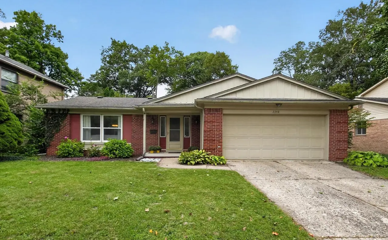 3348 Tacoma Circle, Ann Arbor, MI 48108