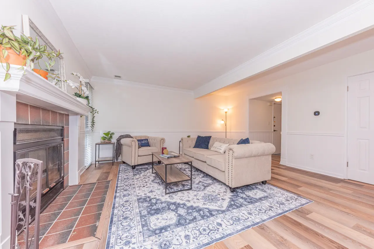 2407 Packard Road 43E, Ann Arbor, MI 48104