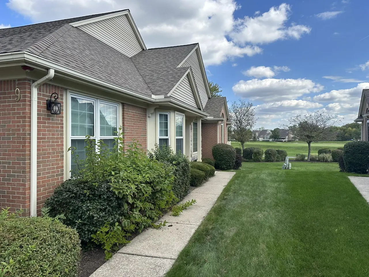 2561 Cleveland Way, Canton, MI 48188