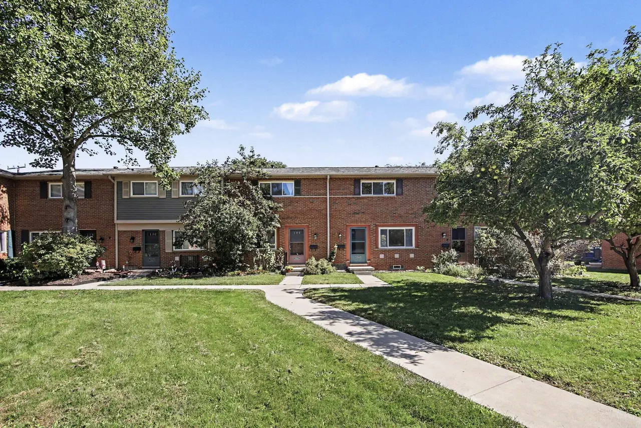 3069 Wolverine Drive, Ann Arbor, MI 48108