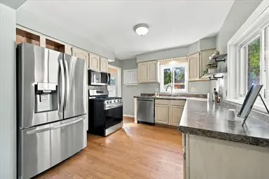 28787 Grandon Avenue, Livonia, MI 48150 — photo 5