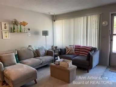 442 S 1st Street 4, Ann Arbor, MI 48103 — photo 2