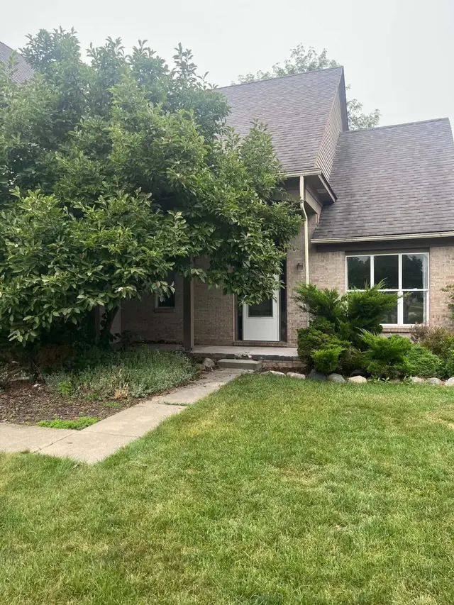 5940 Cayman Boulevard, Ypsilanti, MI 48197