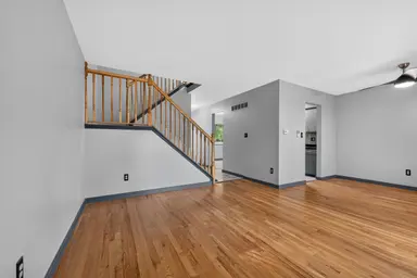 552 Terrace Lane E, Ypsilanti, MI 48198 — photo 5