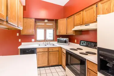 1371 Maplewood Drive, Saline, MI 48176 — photo 3
