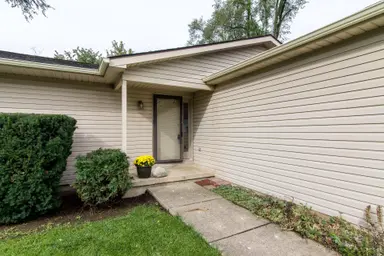 1371 Maplewood Drive, Saline, MI 48176 — photo 5