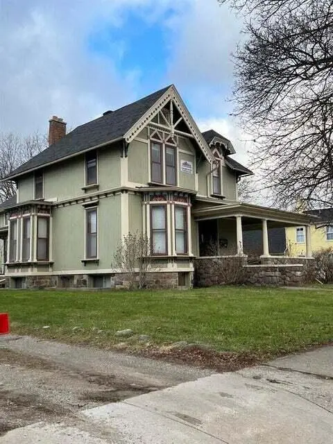 206 S Huron Street, Ypsilanti, MI 48197