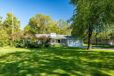 461 E Monroe Street, Dundee, MI 48131 — photo 2
