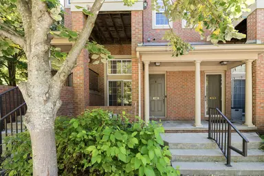 3082 Barclay Way, Ann Arbor, MI 48105 — photo 2