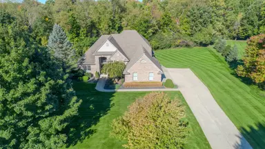 4581 Old Oak Court, Plymouth, MI 48170 — photo 2