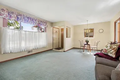 9885 Milburn Street, Livonia, MI 48150 — photo 3