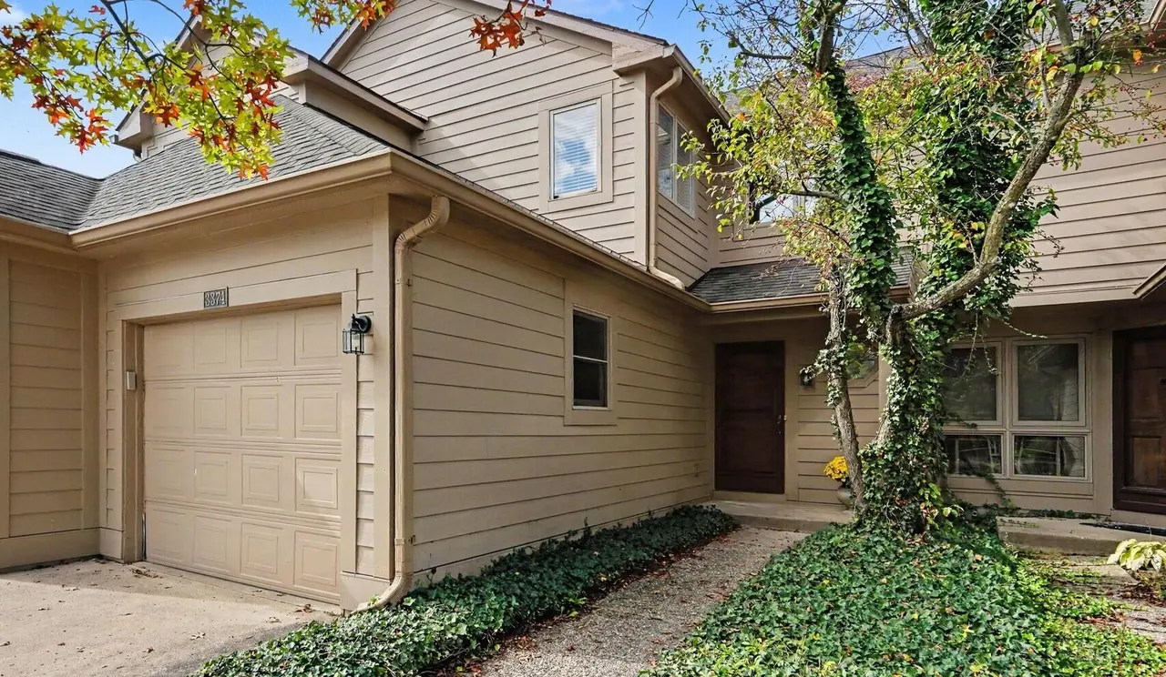 3374 Bent Trail Drive 35, Ann Arbor, MI 48108