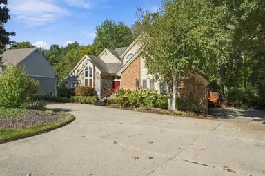 17467 Rolling Woods Circle, Northville, MI 48168 — photo 2