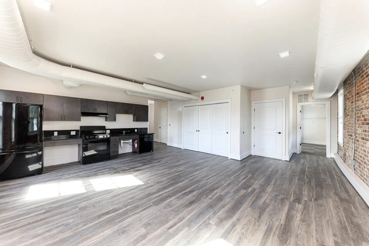 400 N River Street 205, Ypsilanti, MI 48198