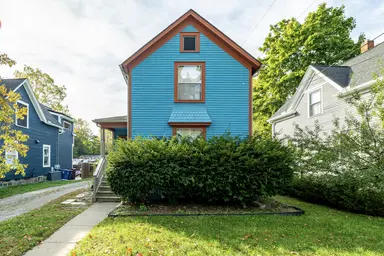605 W Washington Street, Ann Arbor, MI 48103 — photo 2