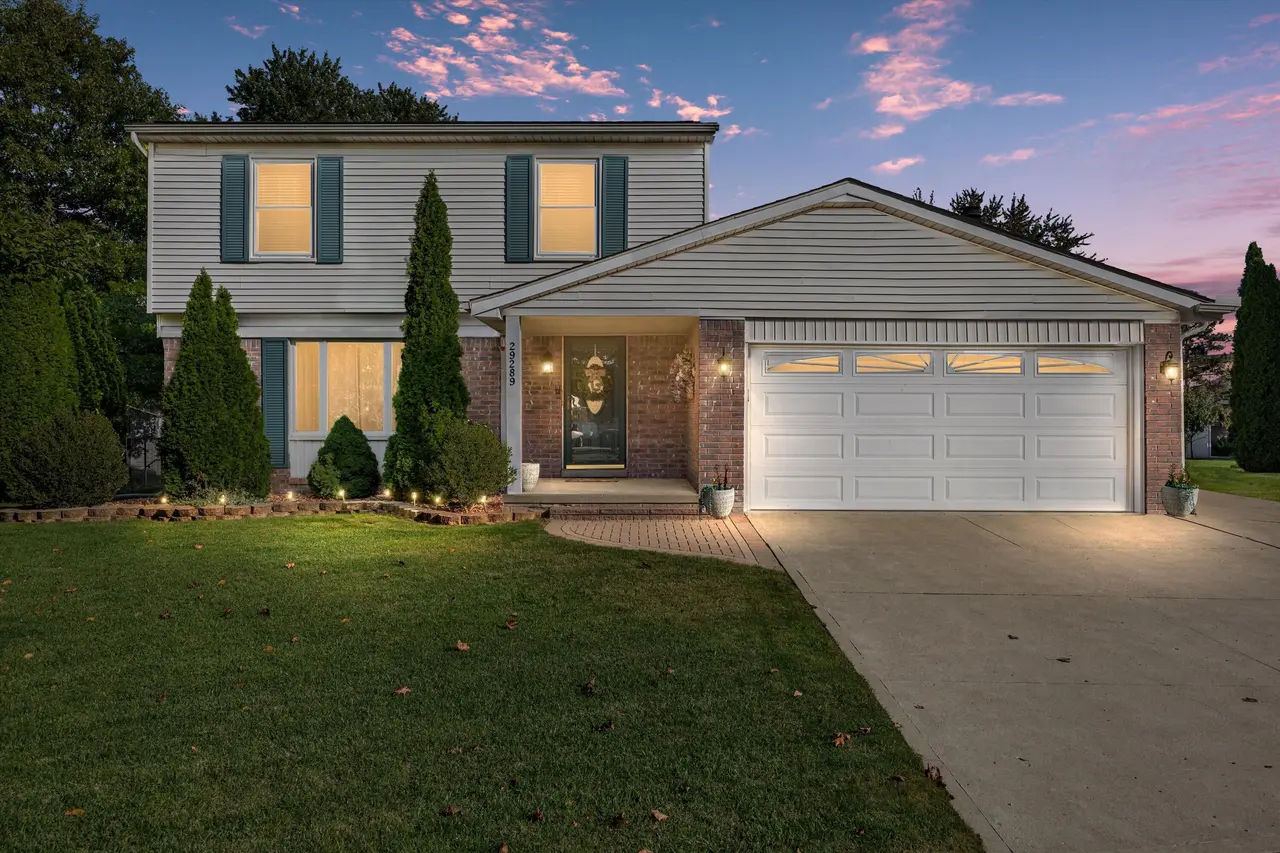 29289 Perth Street, Livonia, MI 48154