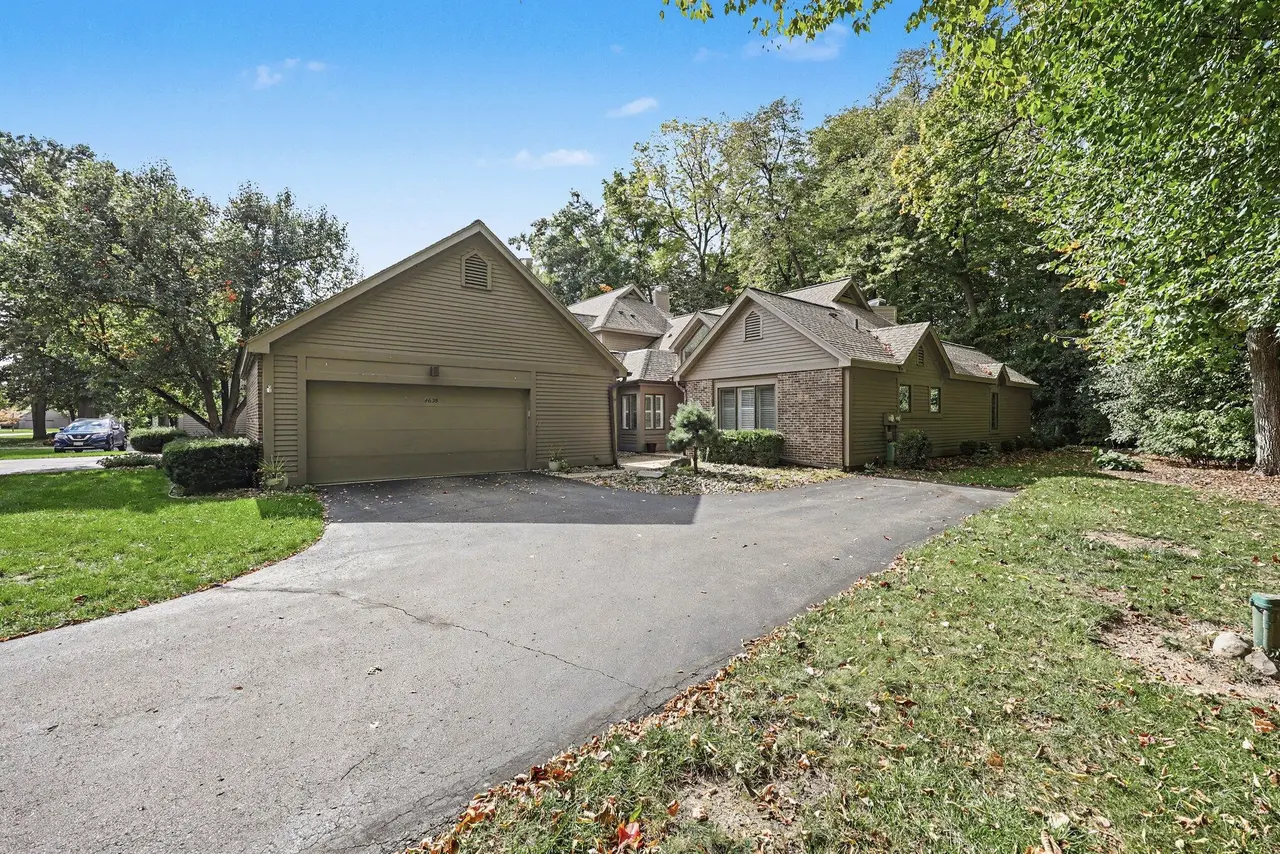 4635 Cottonwood Drive, Ann Arbor, MI 48108