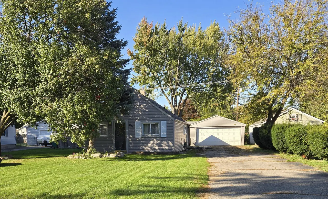 951 Davis Street, Ypsilanti, MI 48198