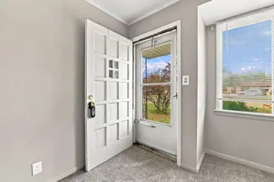 29209 Morlock Street, Livonia, MI 48152 — photo 5