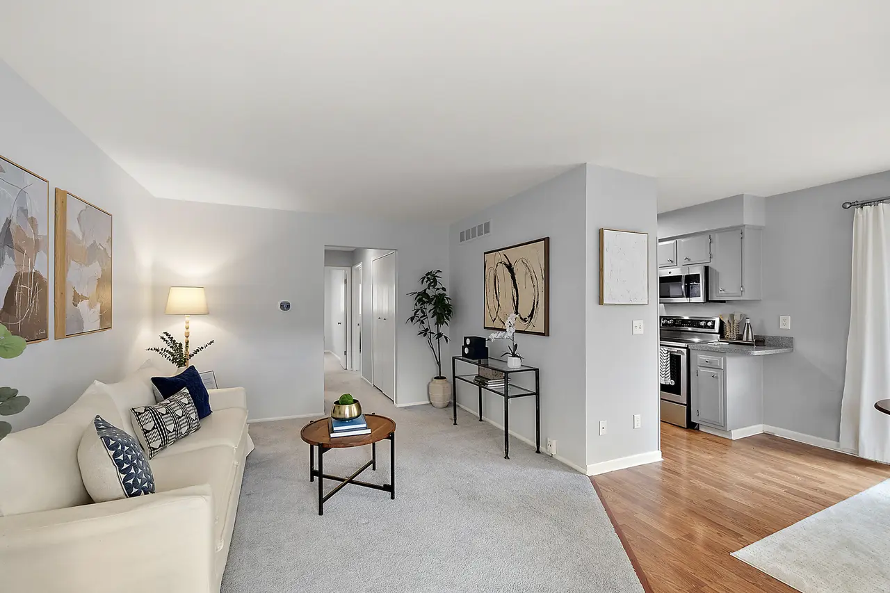 2701 Winthrop Court, Ann Arbor, MI 48104