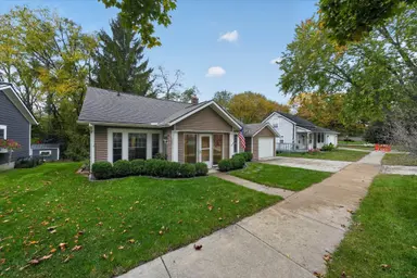 8165 5th Street, Dexter, MI 48130 — photo 2