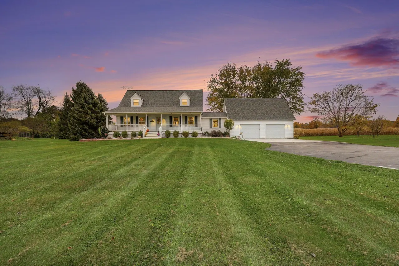 9897 Fleming Road, Dexter, MI 48130