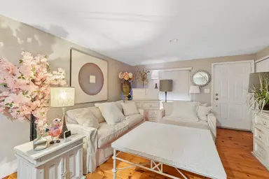 7 Burlingame Court, Ann Arbor, MI 48108 — photo 4