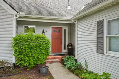 558 Heritage Drive, Ann Arbor, MI 48105 — photo 2