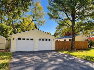 748 Glenwyth Road, Brighton, MI 48116 — photo 3