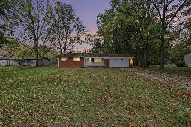12485 S Custer Road, Dundee, MI 48131