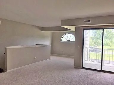 747 Clubhouse Drive, Ypsilanti, MI 48197 — photo 2