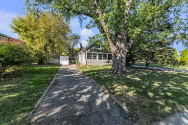 20015 Farmington Road, Livonia, MI 48152 — photo 2