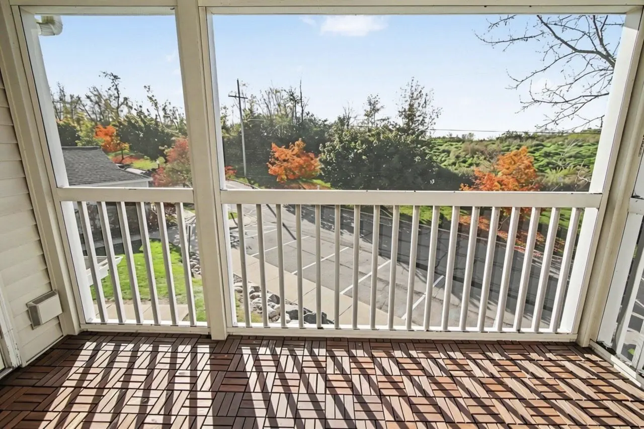 1083 Joyce Lane, Ann Arbor, MI 48103