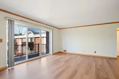 29516 Bobrich Street 20, Livonia, MI 48152 — photo 4