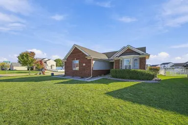733 Sommersby Street, Dundee, MI 48131 — photo 2
