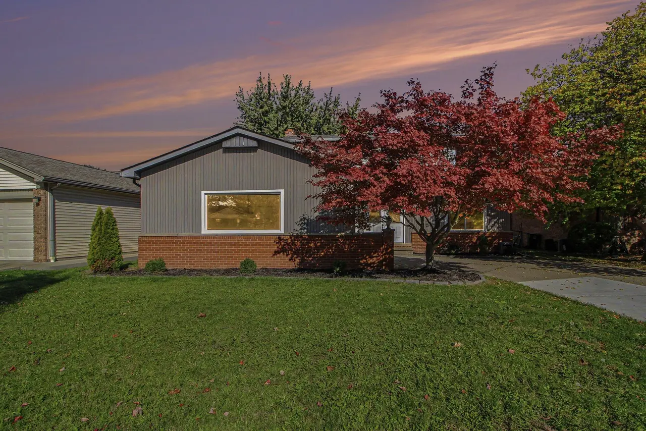 42618 Addison Avenue, Canton, MI 48187
