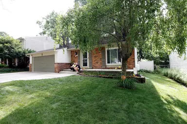 40 Colony Court, Ypsilanti, MI 48197 — photo 3